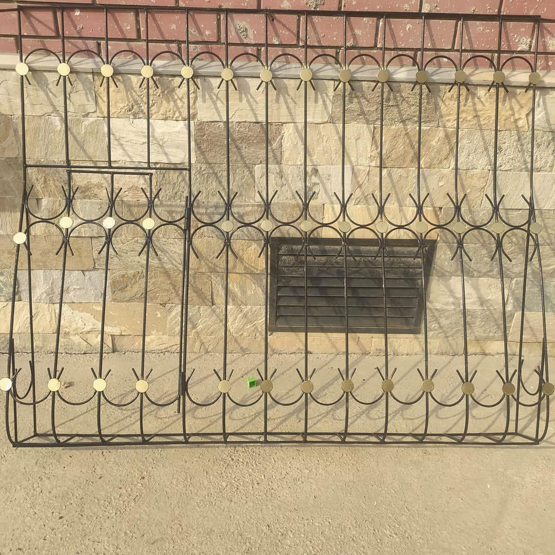 Техническая решетка с дверцей, фронтальный вид